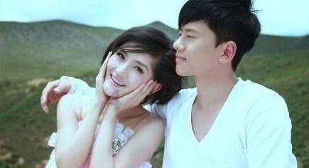 智驾、底盘、舒适度再度升级,阿维塔11鸿蒙版智享升级款来了!